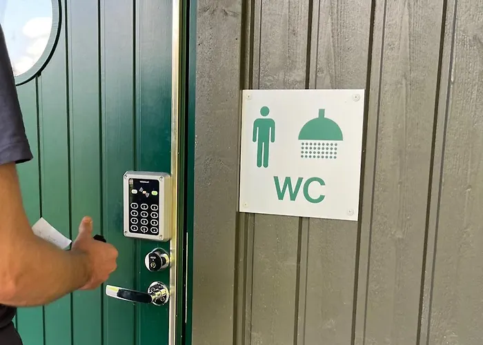 Vuohensaari, Rantatalo 5 *